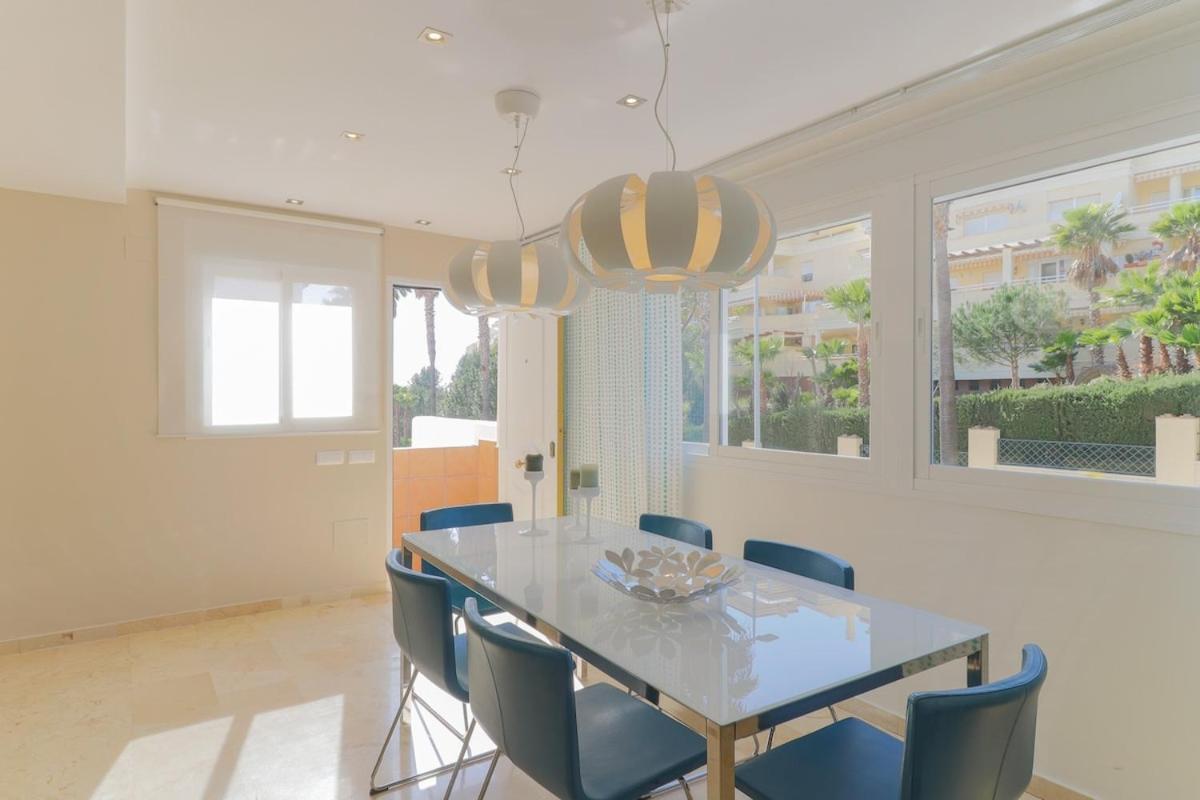 C43 - Family House With Terrace And Shared Pool Villa Benalmádena Buitenkant foto