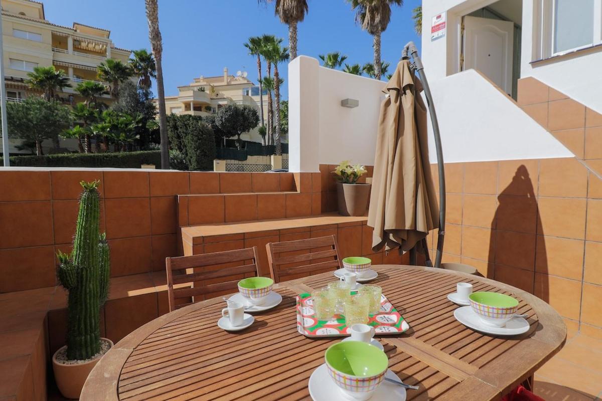 C43 - Family House With Terrace And Shared Pool Villa Benalmádena Buitenkant foto