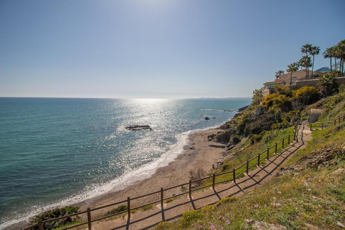 C43 - Family House With Terrace And Shared Pool Villa Benalmádena Buitenkant foto